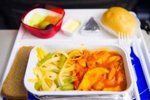 airplane meal-shutterstock_90117361 (1024x683)