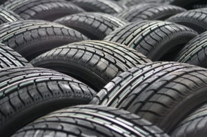 car-tyres-63928_640-resized-600