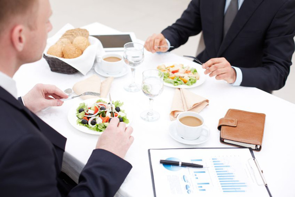 Proper Etiquette for Business Lunches